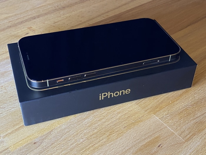 Test Apple iPhone 12 Smartphone - Apple-Handy mit 5G